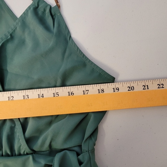 Solid Green Knotted  Sexy Sleeveless Bodycon V Neck Cami Dress, Size XL - Picture 7 of 12